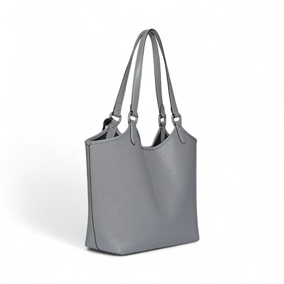 New Retail $295 Coach Day Tote Bag - Picture 2 of 9